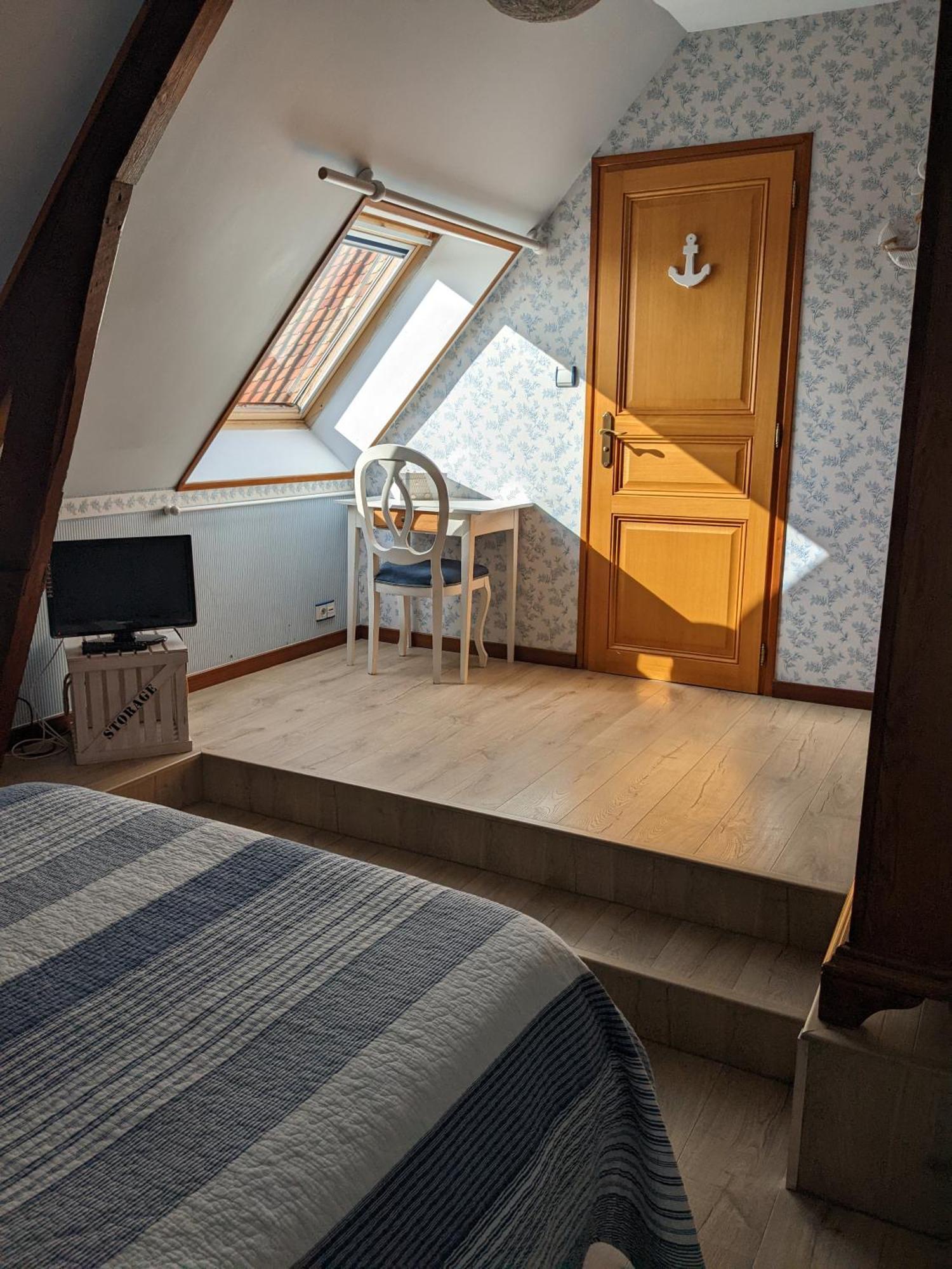 Hotel La Ferme Du Guindal Marquise Habitación foto